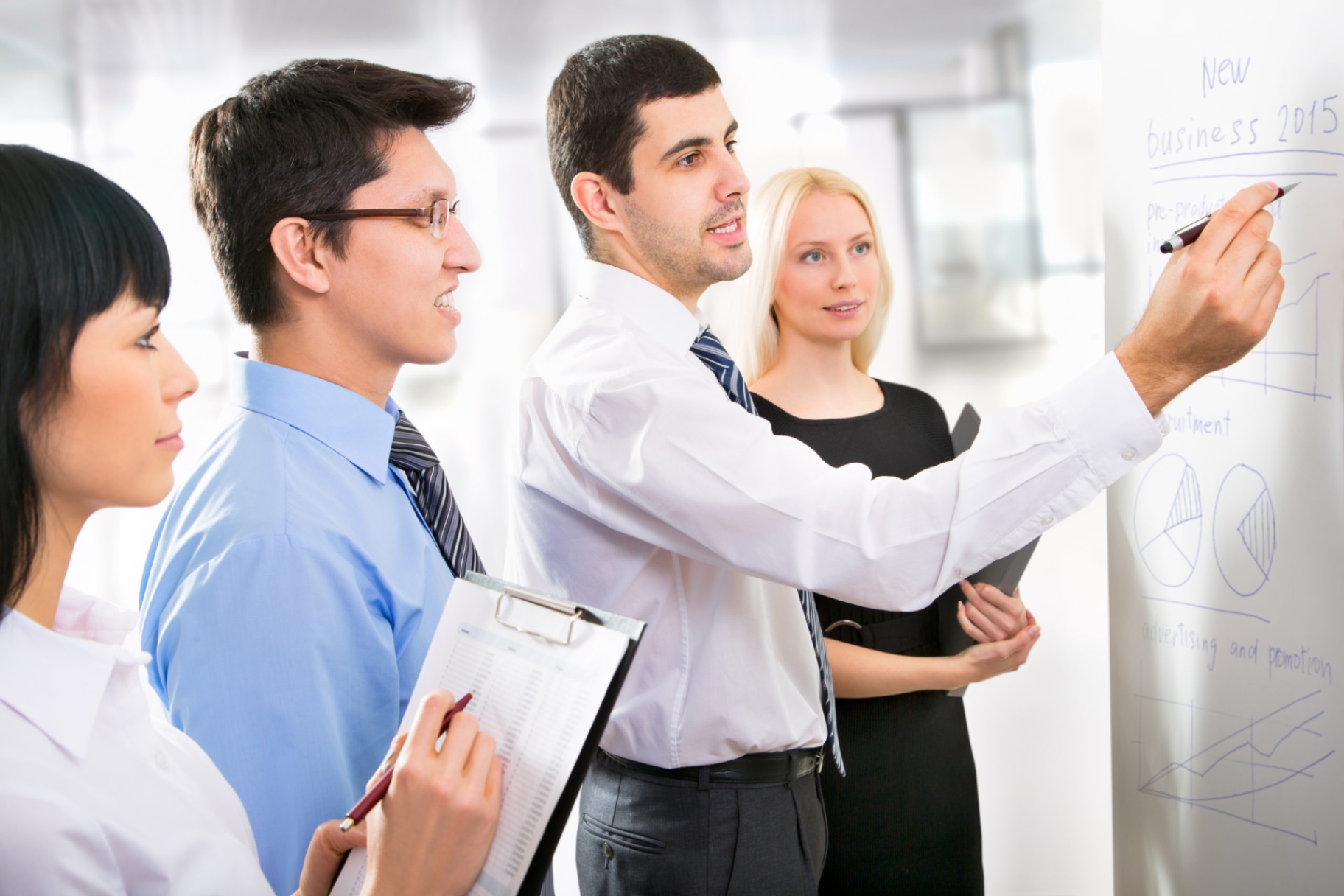 Professional Training Services Focused on Developing Directors’ Leadership and Strategic Competencies